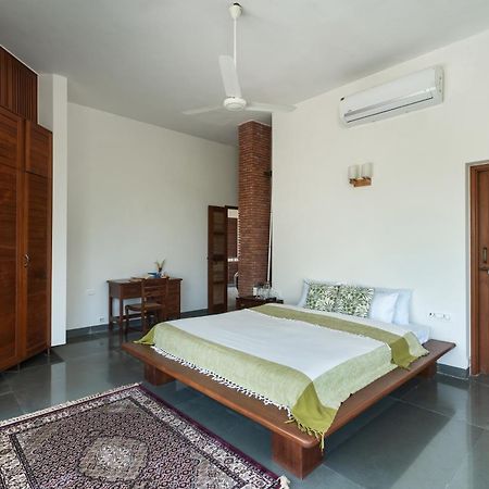 Saffronstays Pride Rock Mandve ภายนอก รูปภาพ