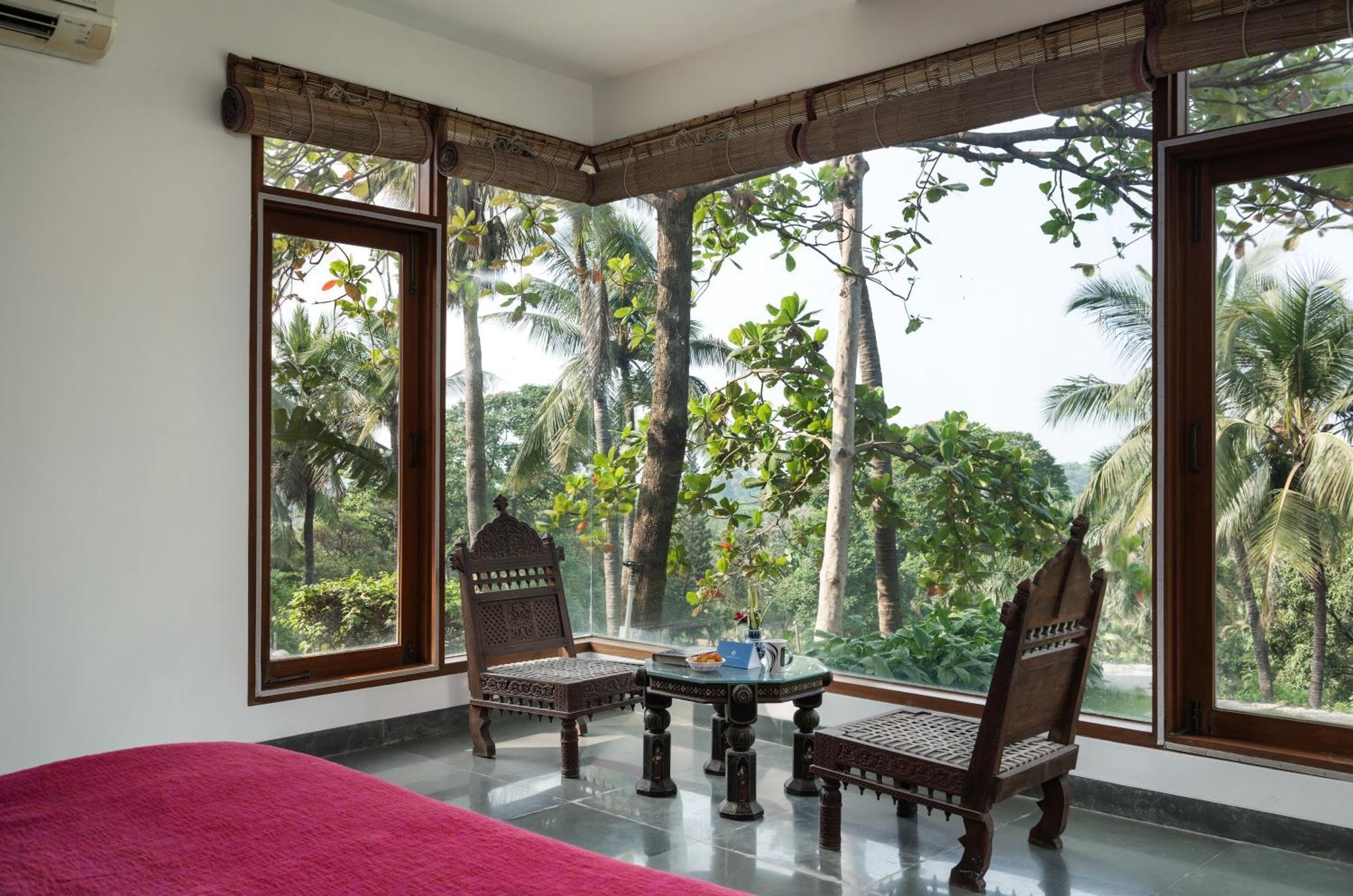 Saffronstays Pride Rock Mandve ภายนอก รูปภาพ